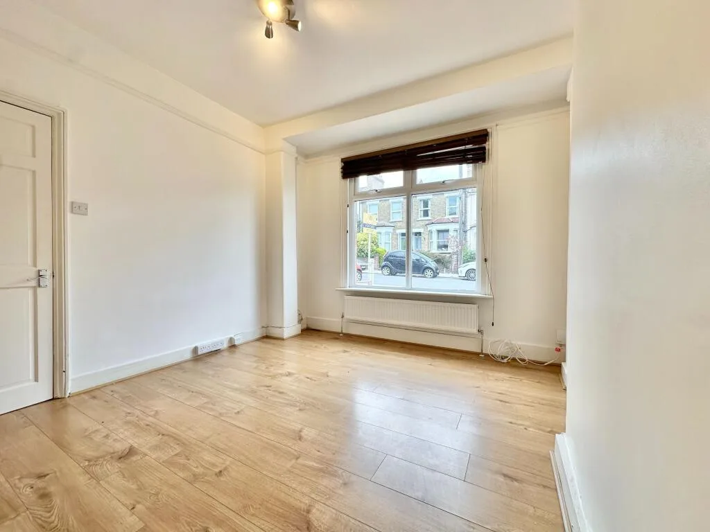2 bedroom terraced house for rent