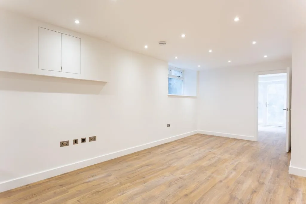 2 bedroom flat for rent
