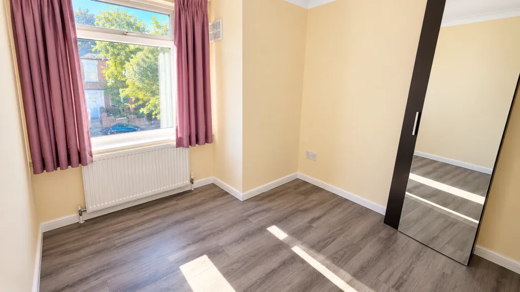 3 bedroom flat for rent
