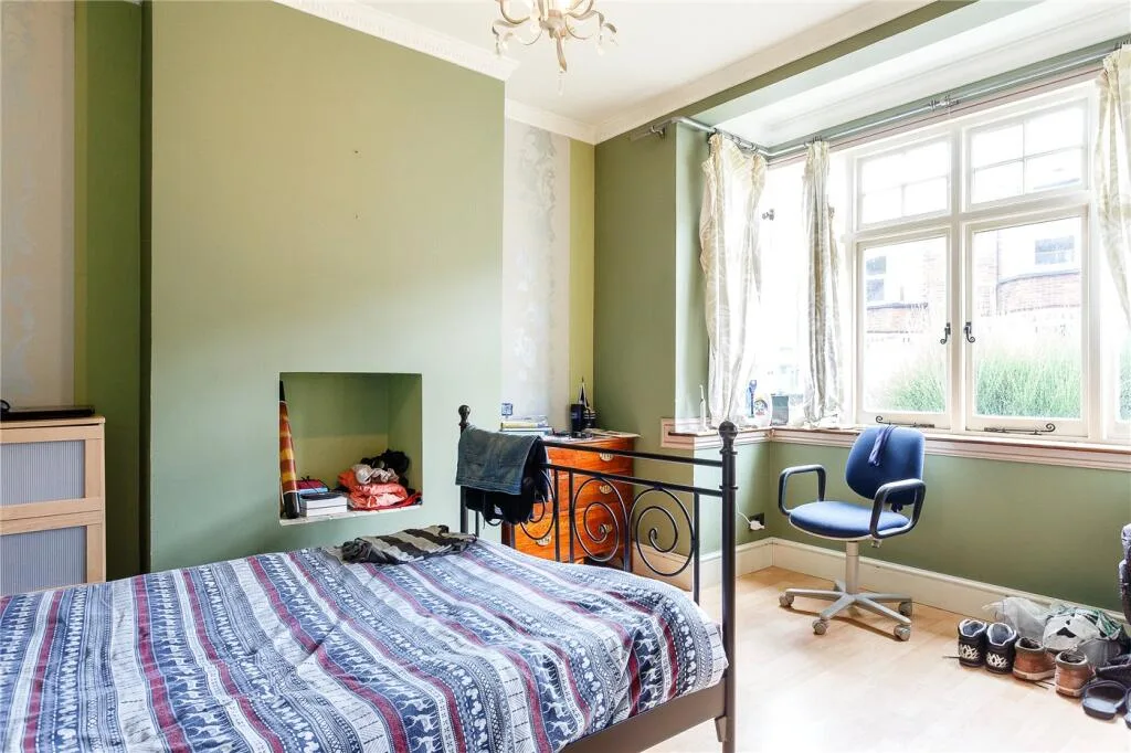 5 bedroom house for rent