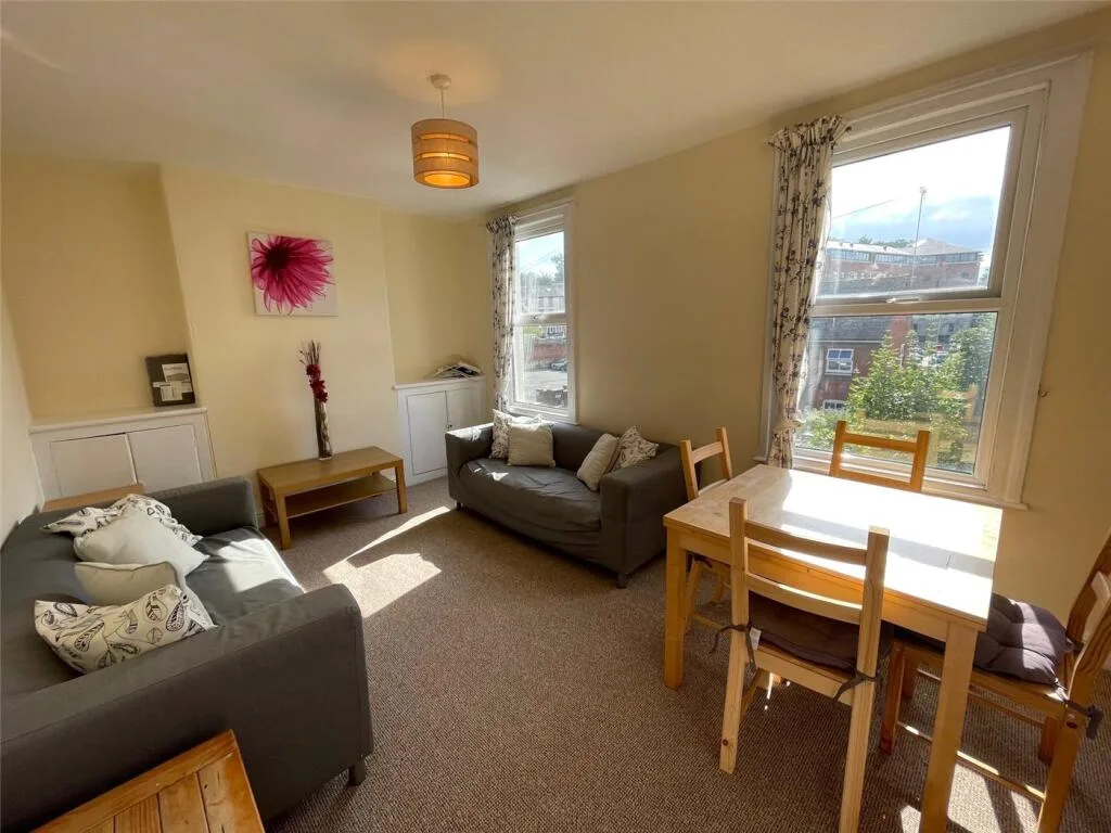 4 bedroom house for rent