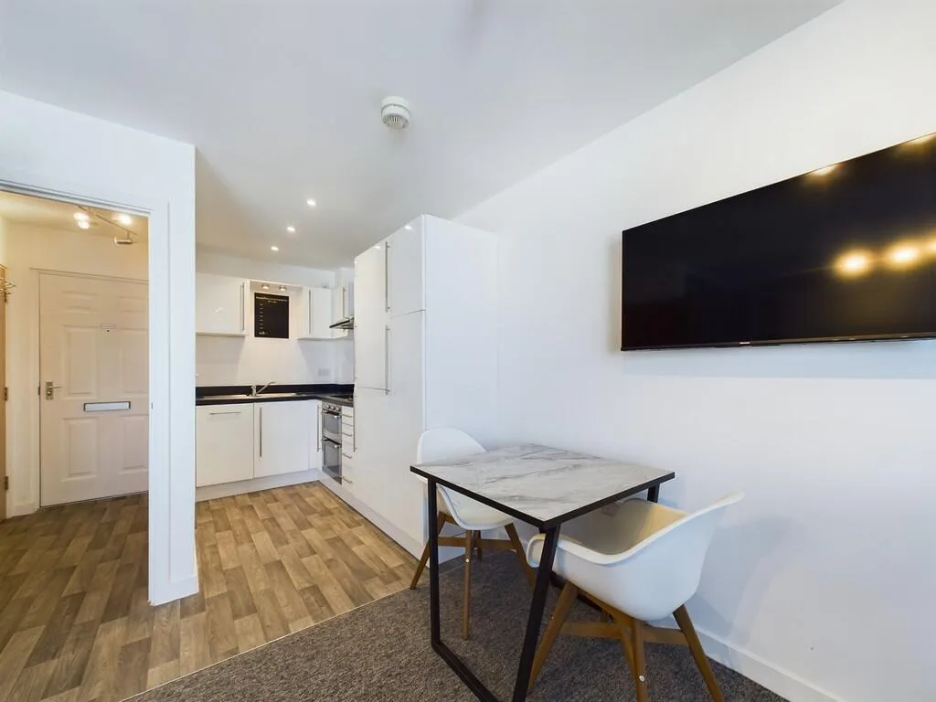 Studio apartment for rent