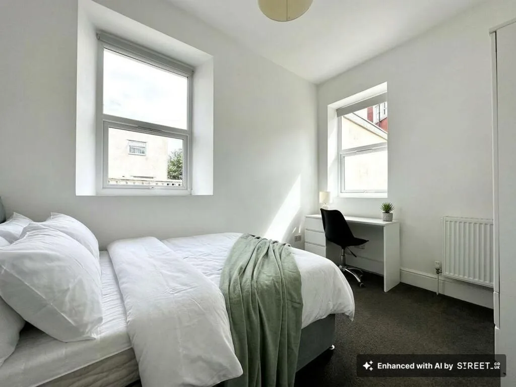 4 bedroom maisonette for rent