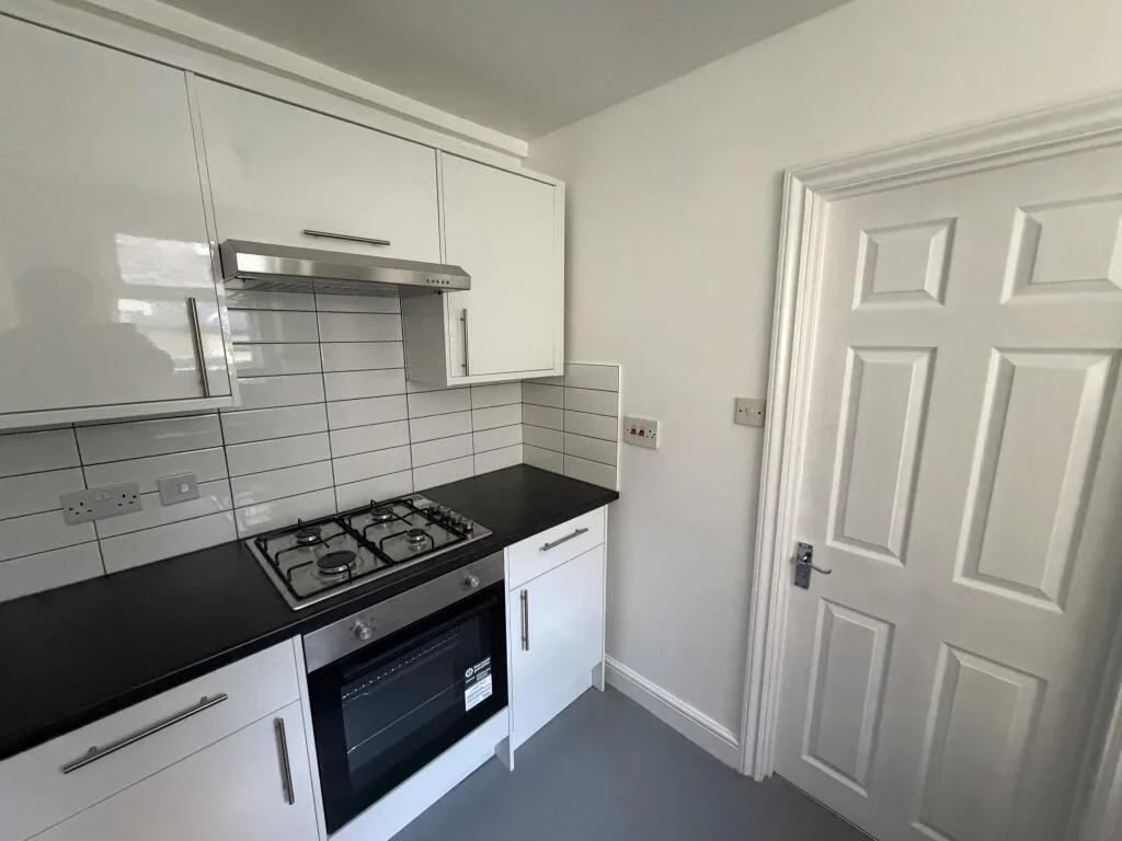 1 bedroom ground floor flat for rent