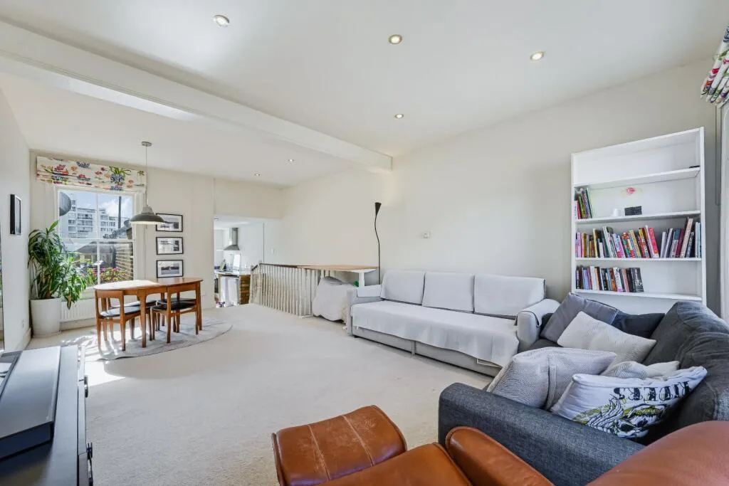 2 bedroom terraced house for rent
