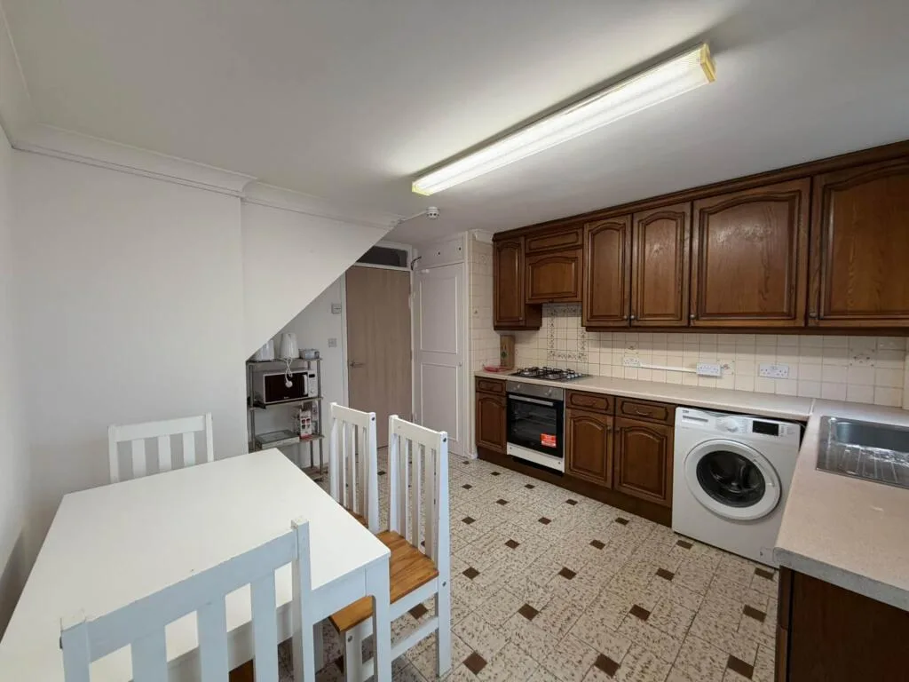 4 bedroom house for rent
