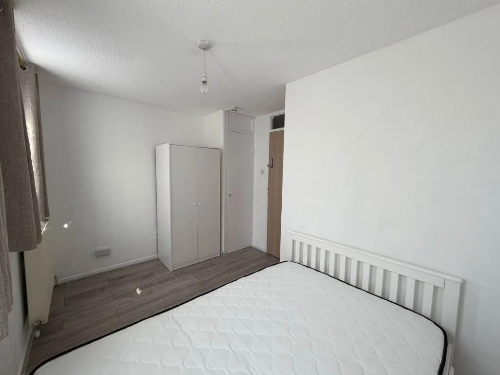 4 bedroom house for rent