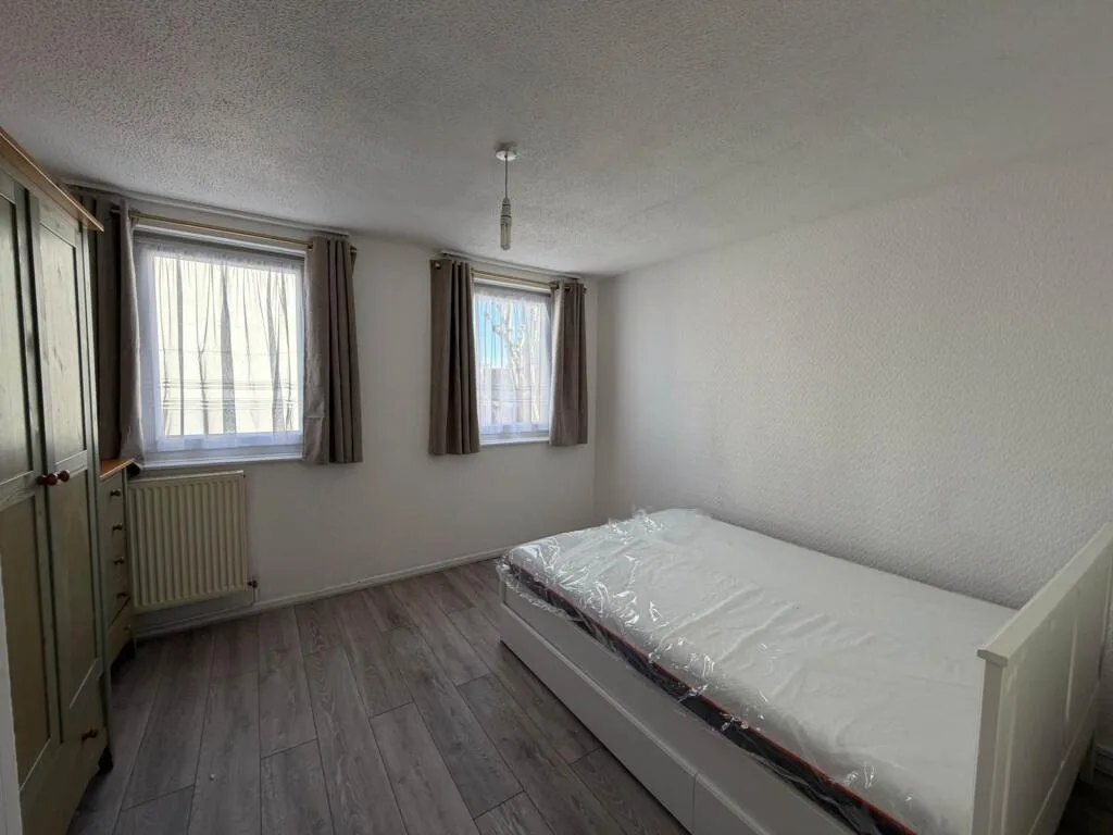 4 bedroom house for rent