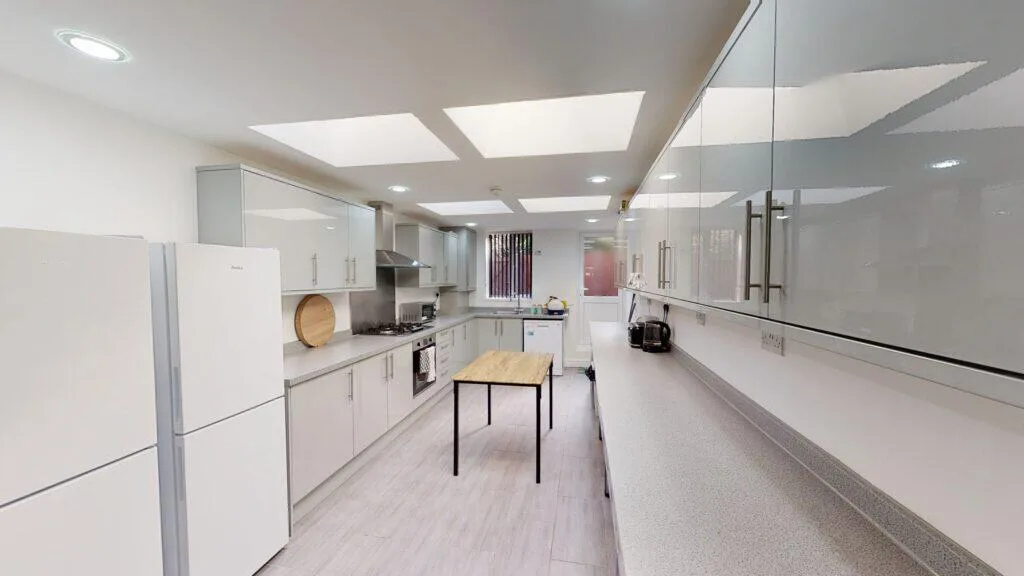 5 bedroom house for rent