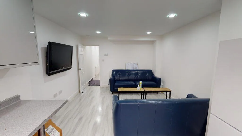 5 bedroom house for rent