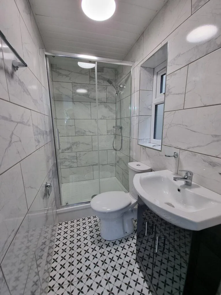 6 bedroom terraced house for rent