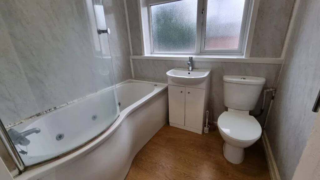 6 bedroom terraced house for rent