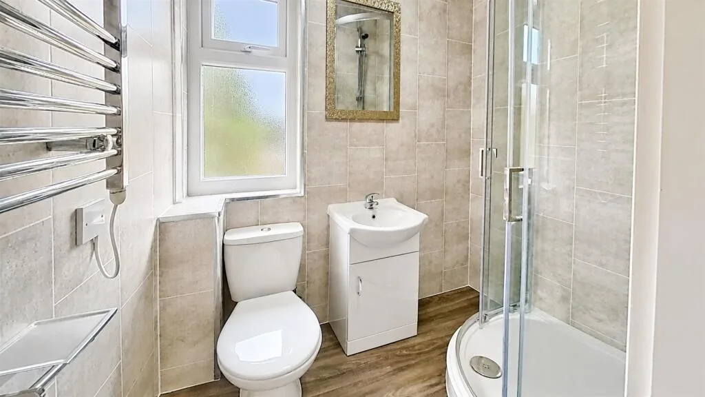 5 bedroom house for rent