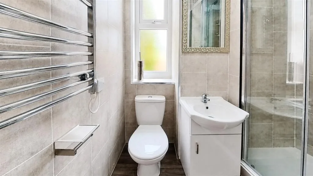 5 bedroom house for rent