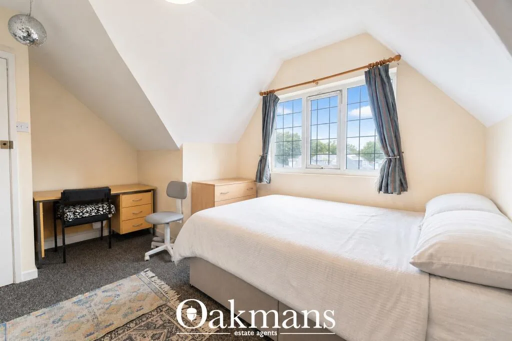 5 bedroom house for rent