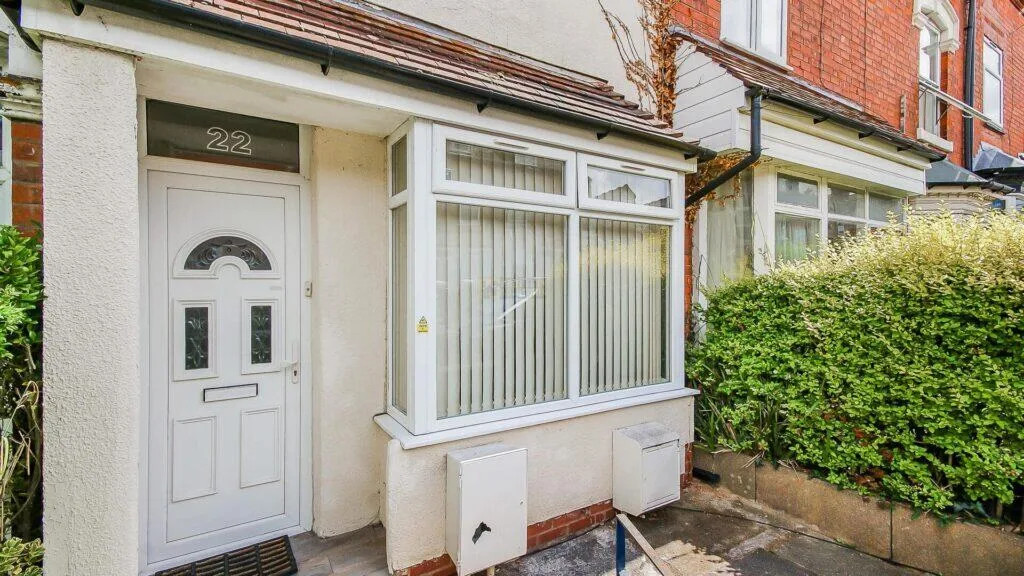 7 bedroom terraced house for rent