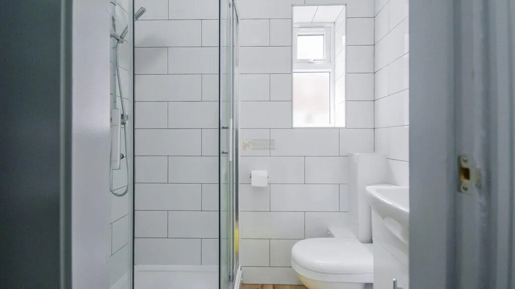 6 bedroom terraced house for rent