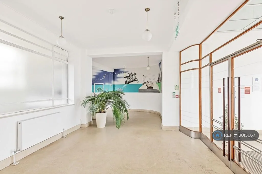 3 bedroom flat for rent