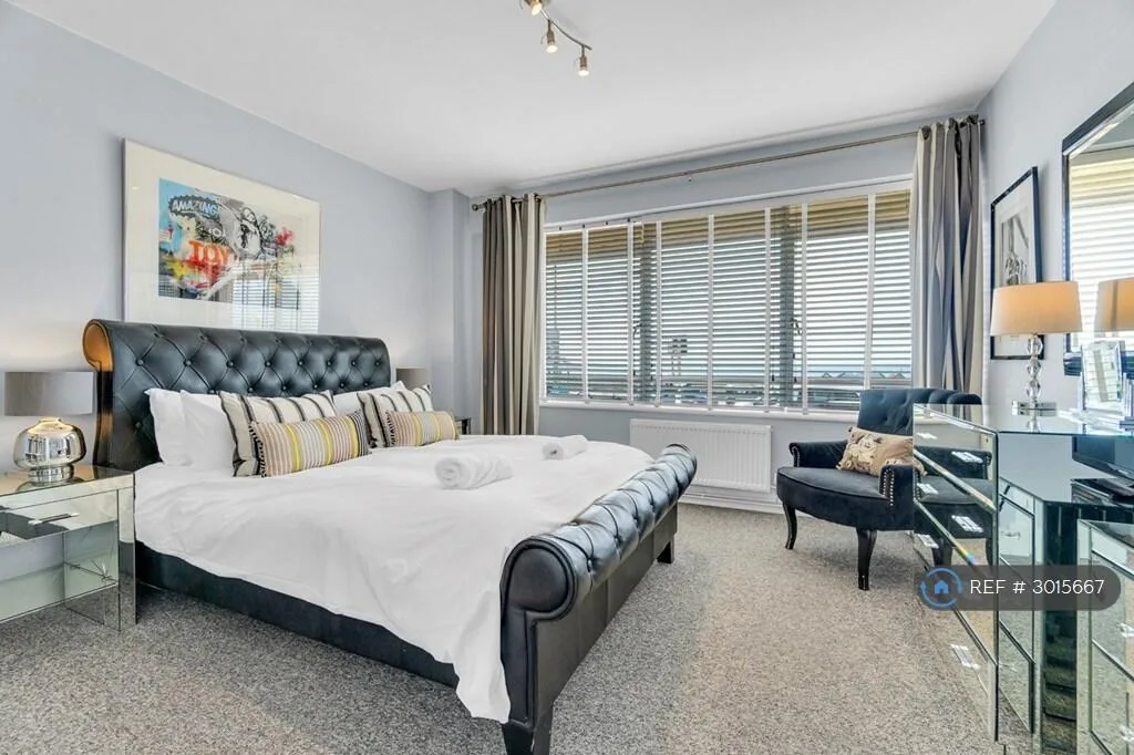 3 bedroom flat for rent
