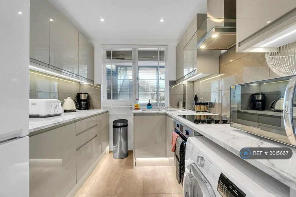3 bedroom flat for rent