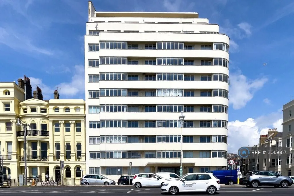 3 bedroom flat for rent
