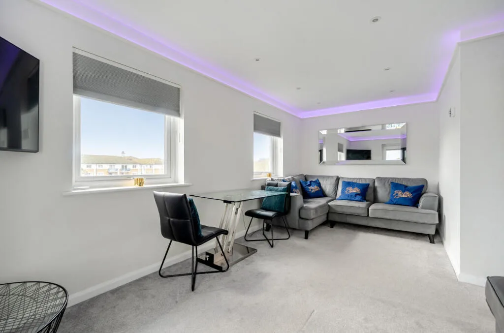 2 bedroom flat for rent