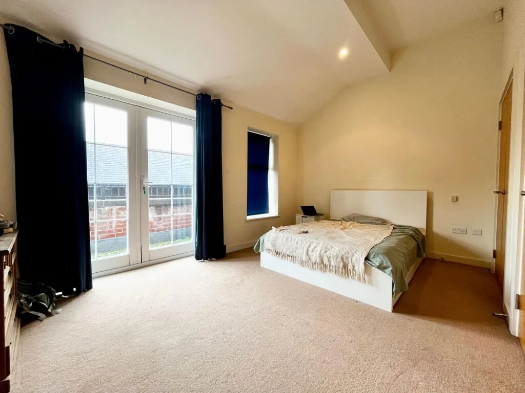 2 bedroom duplex for rent