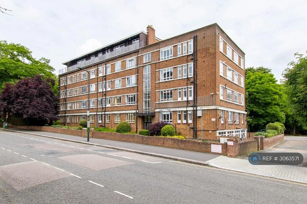 2 bedroom flat for rent