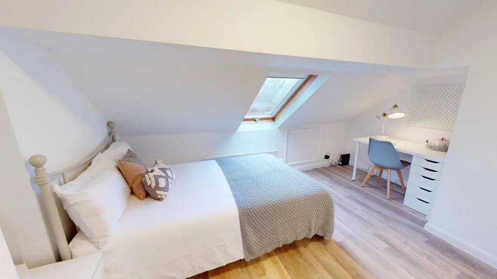 6 bedroom house for rent
