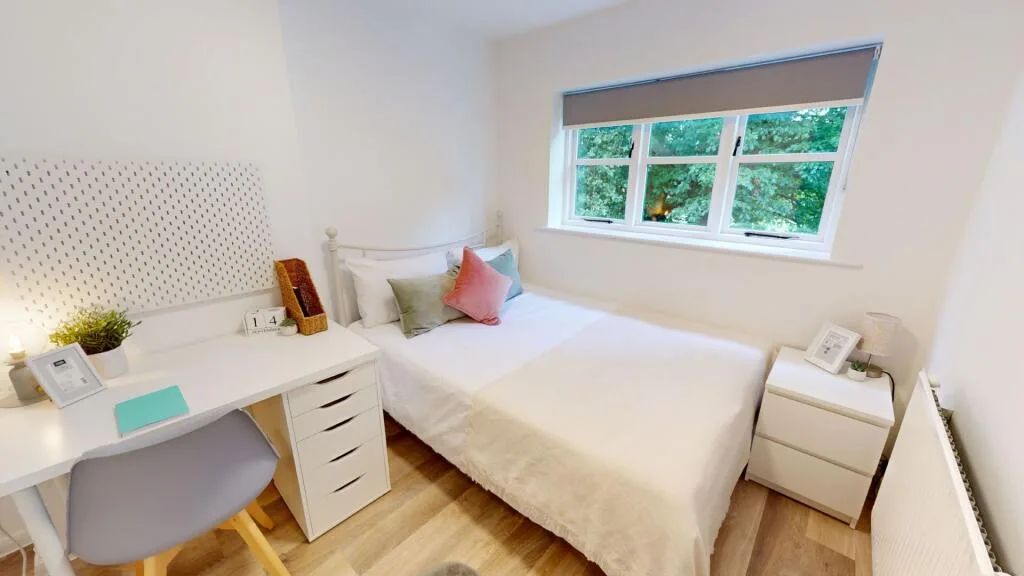 6 bedroom house for rent