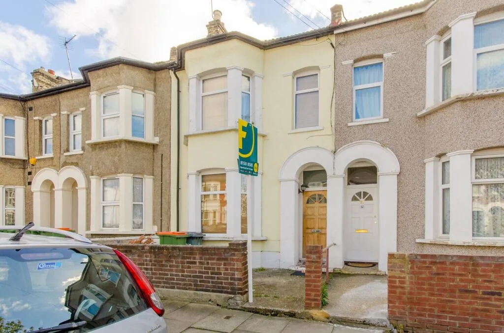 4 bedroom house for rent