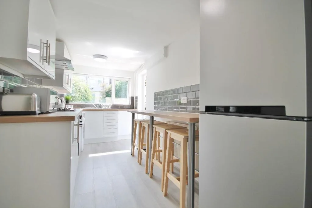 4 bedroom terraced house for rent