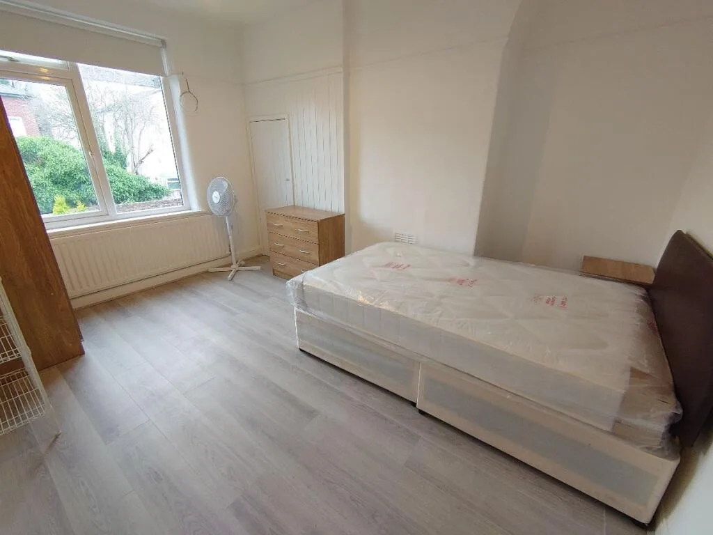 4 bedroom terraced house for rent