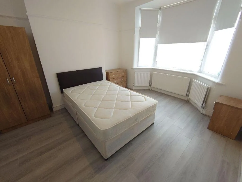 4 bedroom terraced house for rent