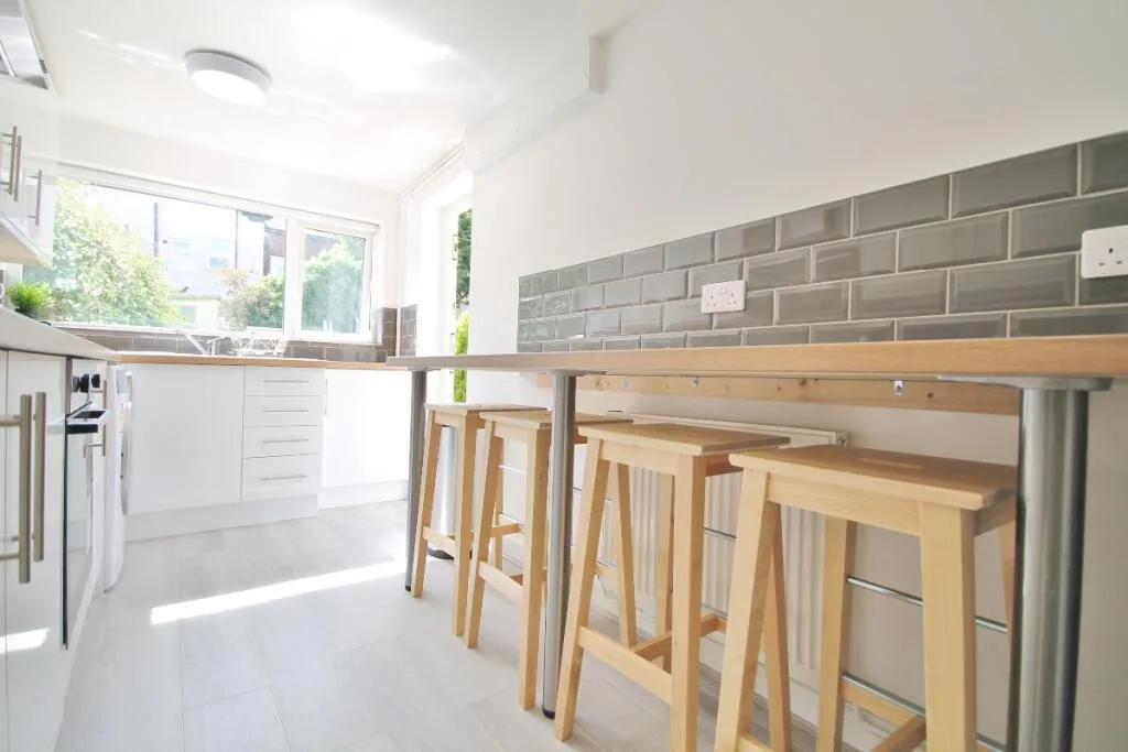 4 bedroom terraced house for rent