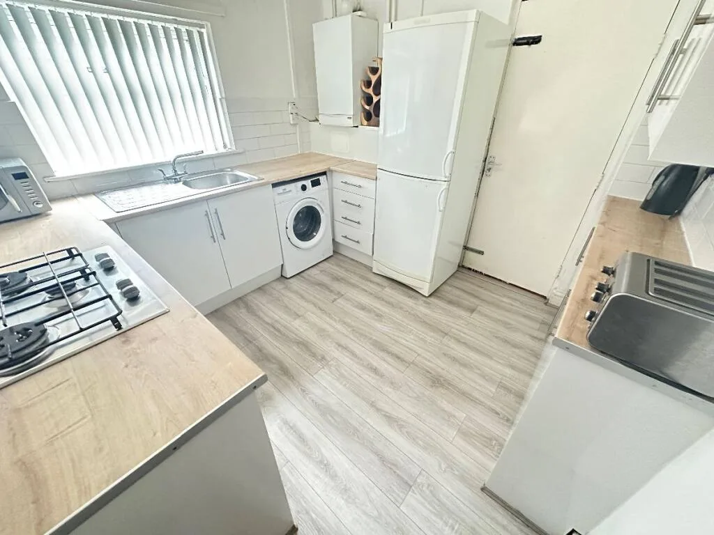 4 bedroom terraced house for rent