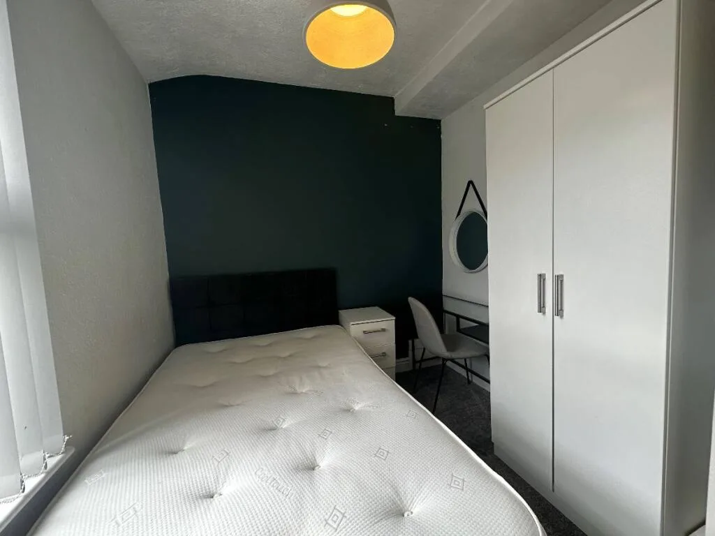 4 bedroom terraced house for rent
