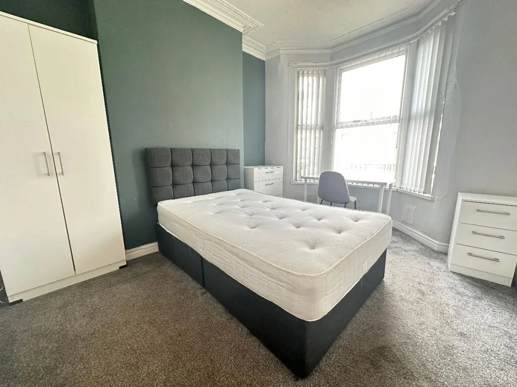 4 bedroom terraced house for rent