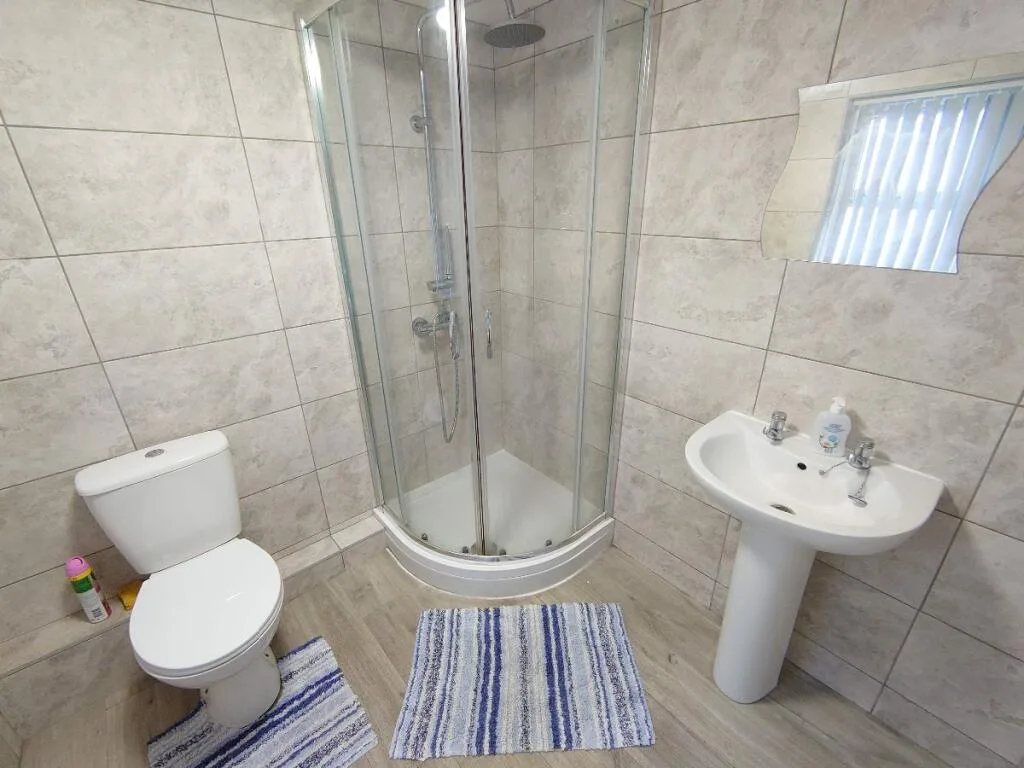 4 bedroom terraced house for rent