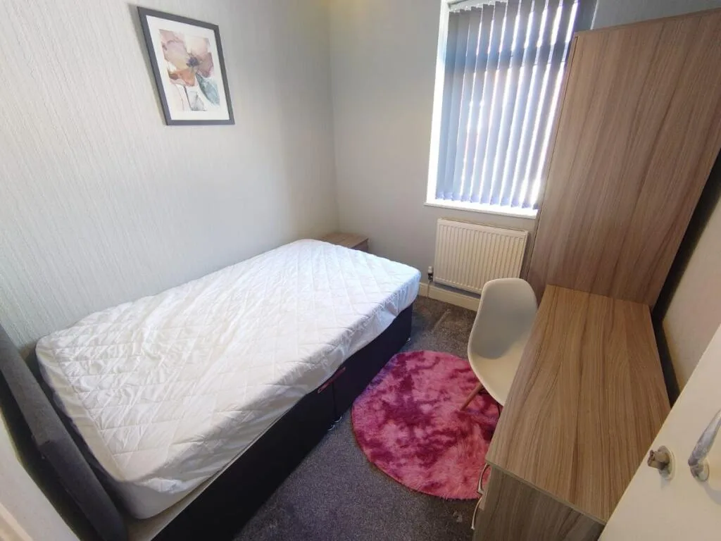 4 bedroom terraced house for rent