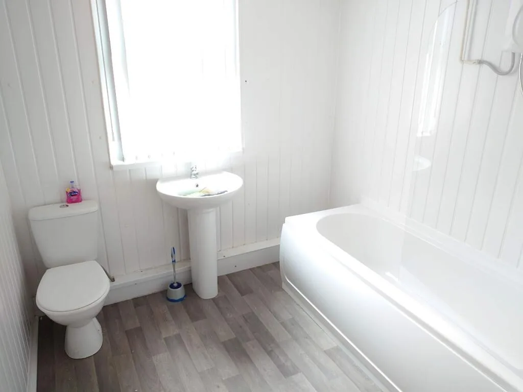 2 bedroom terraced house for rent