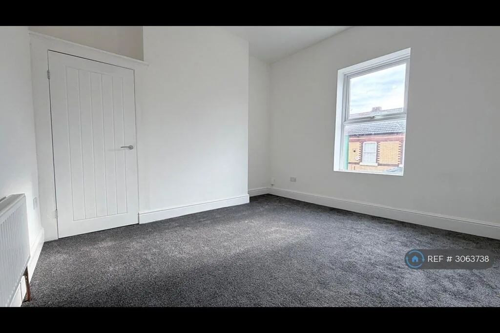 4 bedroom terraced house for rent