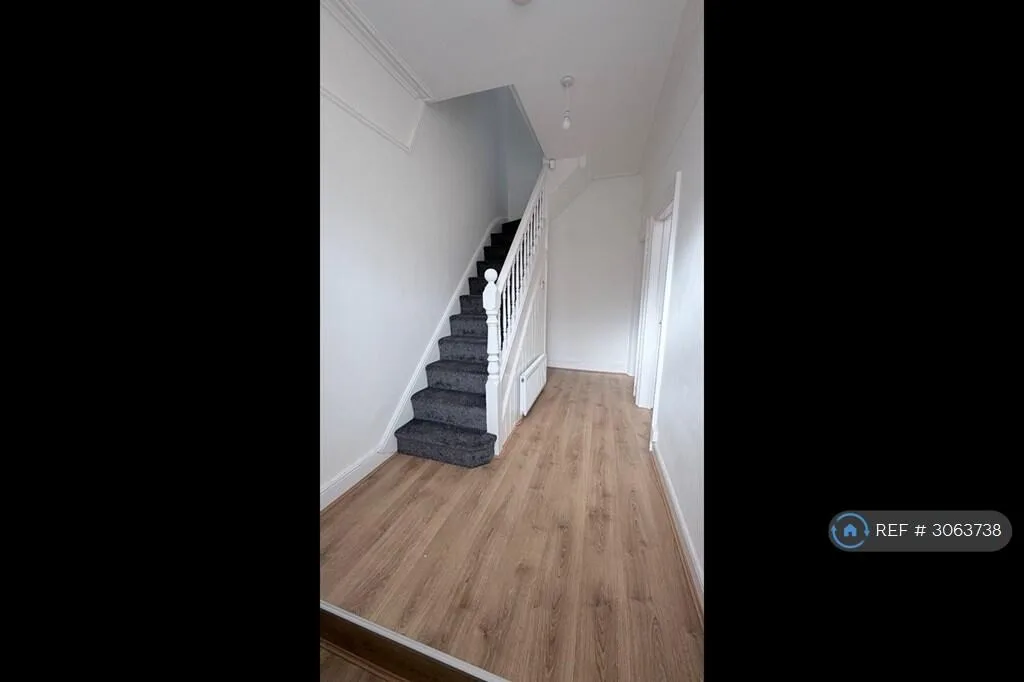 4 bedroom terraced house for rent