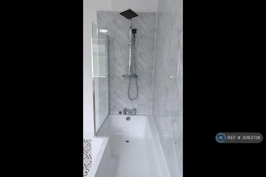 4 bedroom terraced house for rent