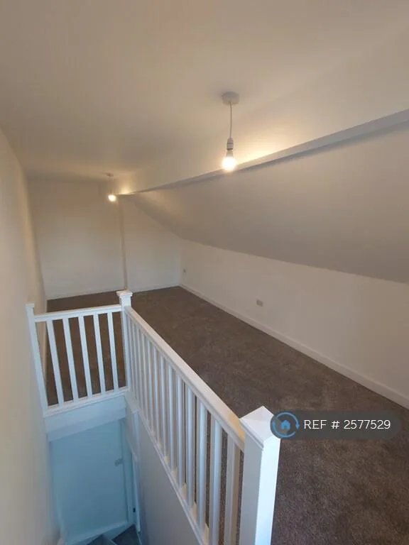 2 bedroom terraced house for rent