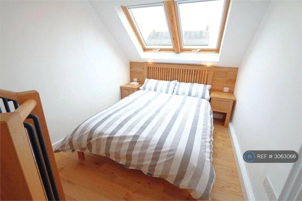 1 bedroom semi-detached house for rent