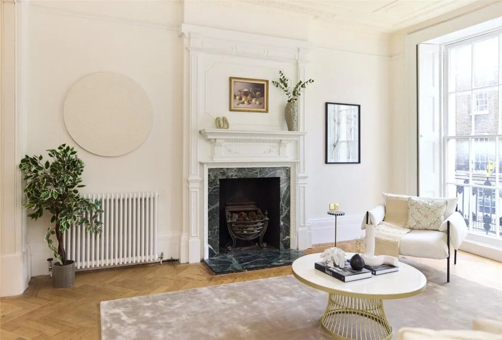 6 bedroom end of terrace house for rent
