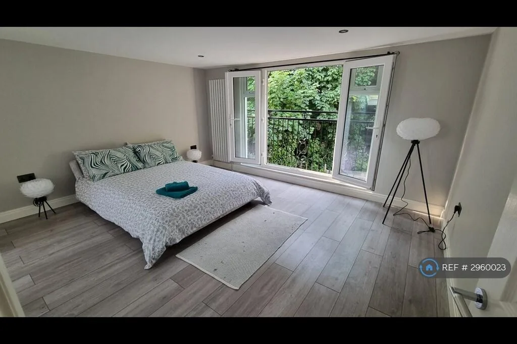 4 bedroom terraced house for rent