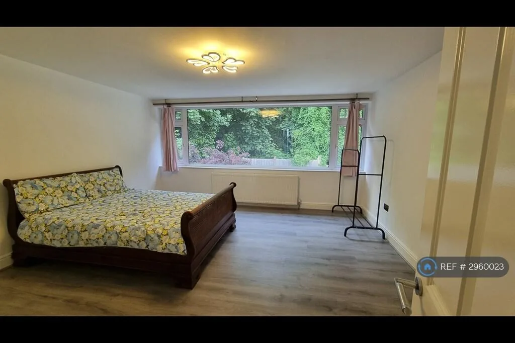 4 bedroom terraced house for rent