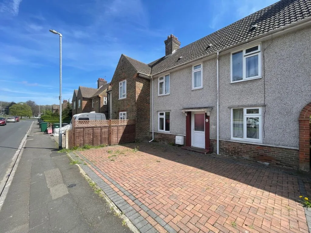 4 bedroom detached house for rent